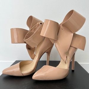 Amina Abduljillil Bow Heels